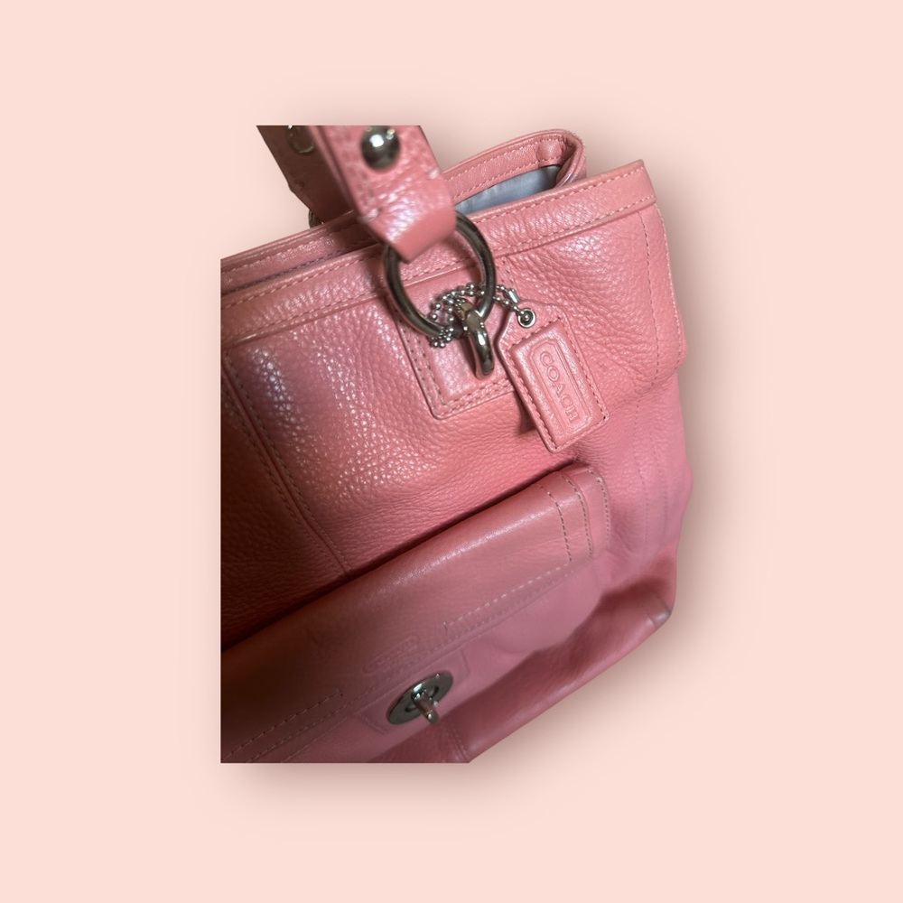 Coach bubble pink pebbled Leather Tote Bag - Picture 5 of 12